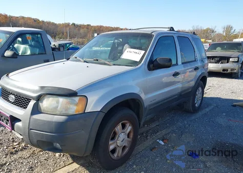 2002 Ford Escape Xlt from USA, damaged, VIN 1FMYU03152KC08843